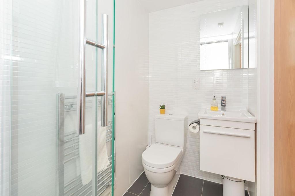 Apartment Panda Sanctuaries, Kensington Chapel Bath